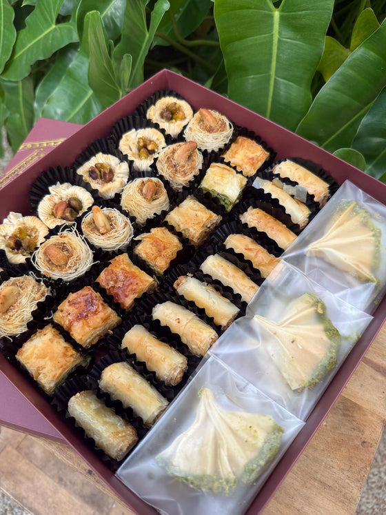 Greetings Baklava Box