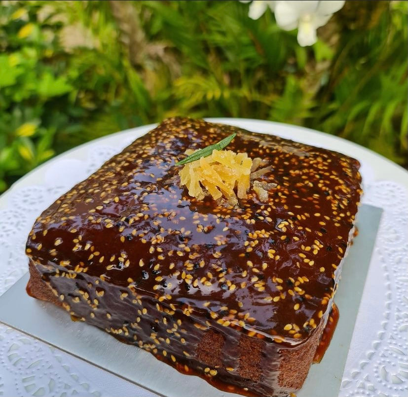 Dates Semolina Cake Eggless