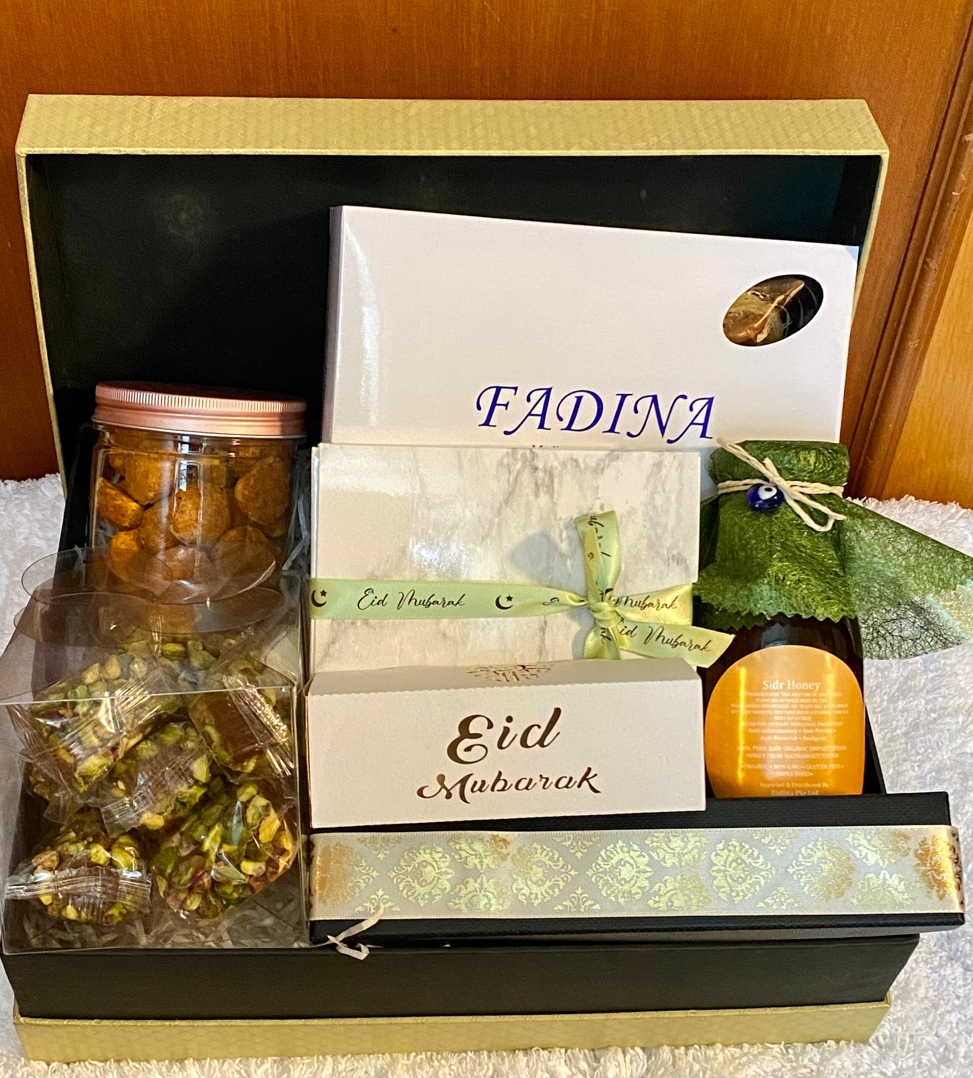 Custom Eid Hamper :1