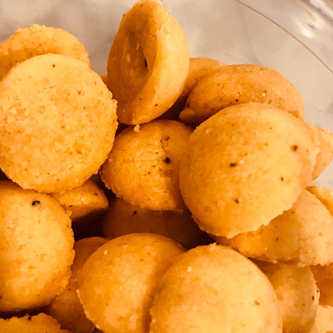 Smoky Cheese Buttons