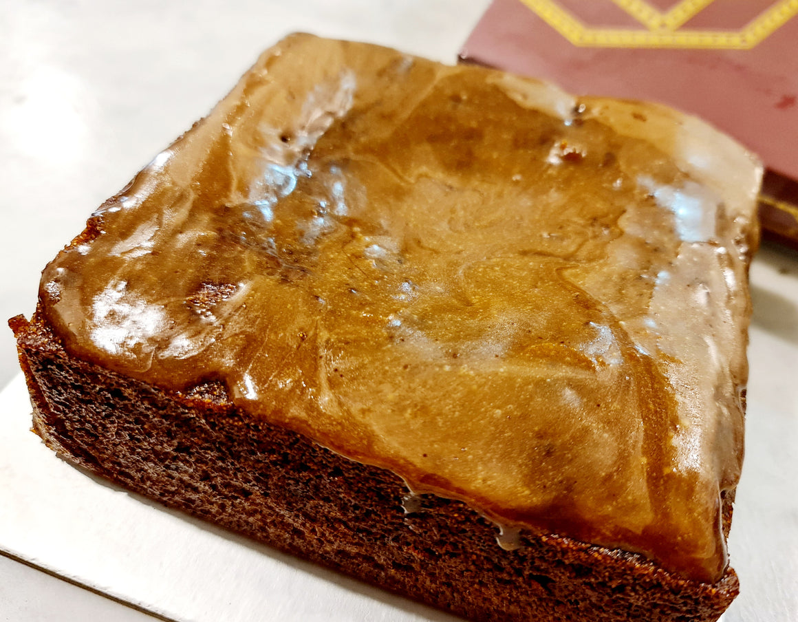 Dates Semolina Cake