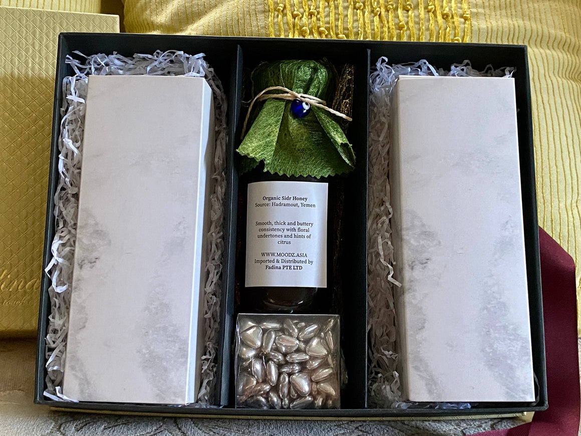 Gift for Mom : Honey & Dates